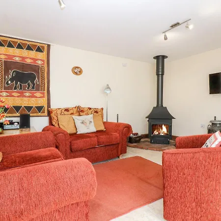 Mynheer Farm Bowji Redruth